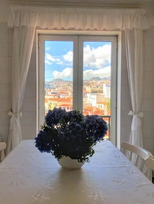 Costa'S Oldtown House In Funchal Daire